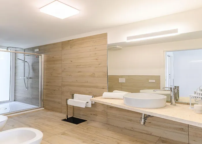 Elegant Near La Pelosa * Stintino